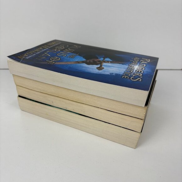 4 Rangers Apprentice Books John Flanagan Paperbacks 1,2,3,11 - Picture 5 of 7